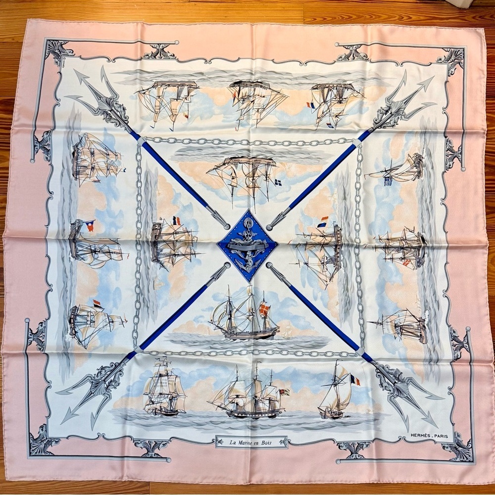 HERMES Never Worn Vintage “The Wooden Marine” Pink Carre 90 Silk Twill Scarf - Picture 15 of 16